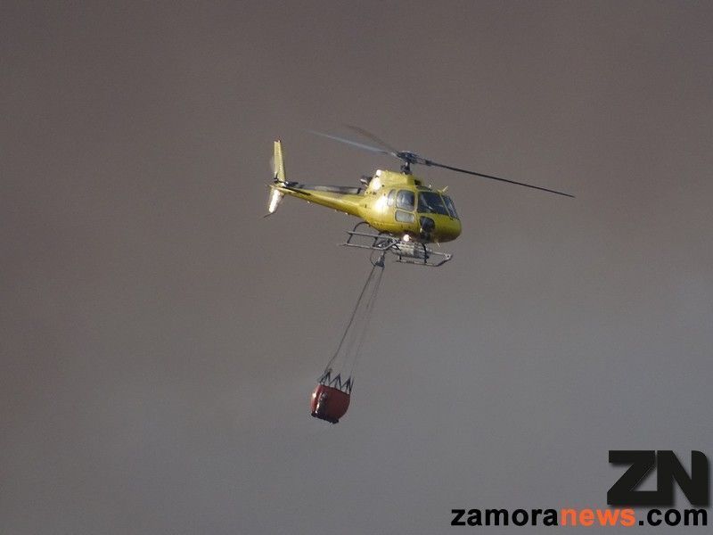 Noche en vela para las brigadas forestales en varios incendios en la provincia, el #IFSanMartíndelPedroso sigue en NIVEL1