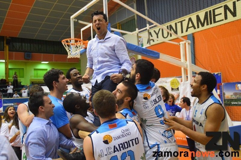 El Aquimisa Laboratorios consigue la permanencia en una remontada de película (83-81)