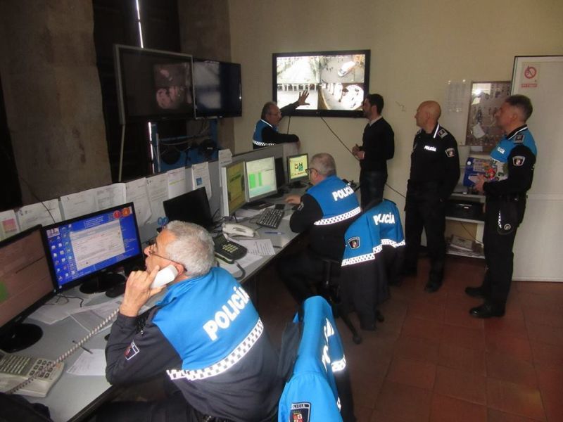 El Ayuntamiento instala 10 nuevas cámaras para el control del Tráfico y la Seguridad Ciudadana