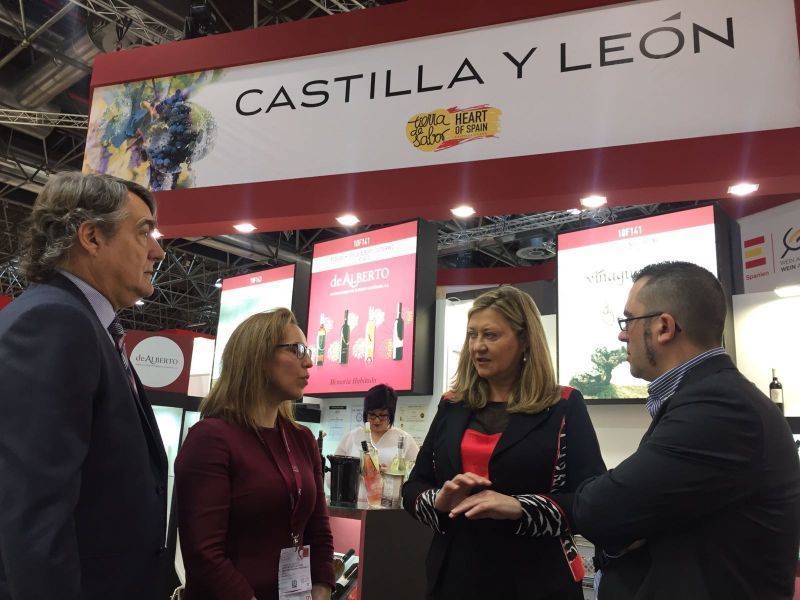 Apoyo institucional de la Junta de CyL a 72 bodegas de la Comunidad en la feria internacional del sector vitivinícola Prowein, en Düsseldorf