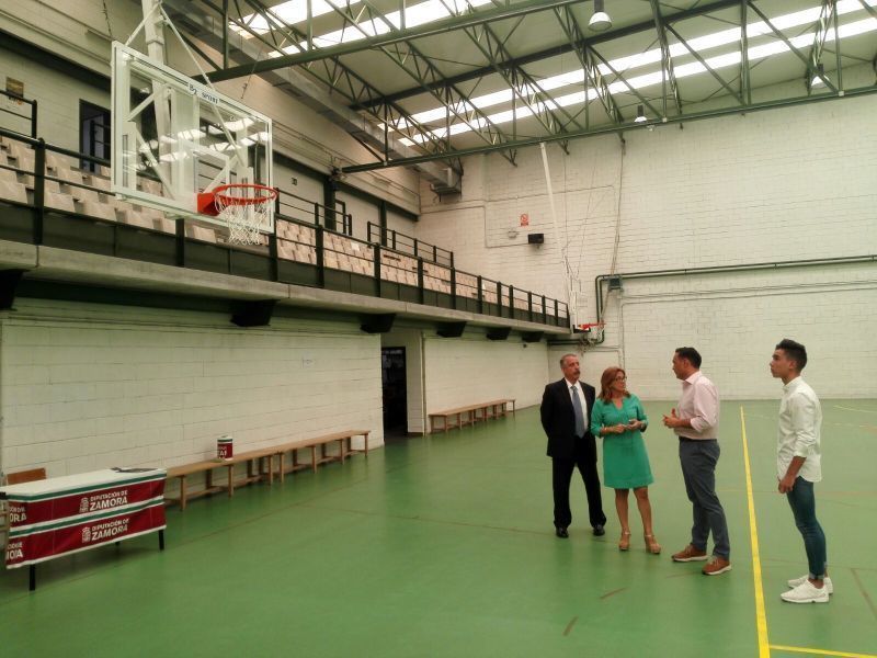El pabellón de la Diputación contará con nuevas canastas