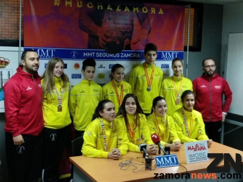 La cantera del Balonmano Zamora define como muy positiva la experiencia en el Nacional
