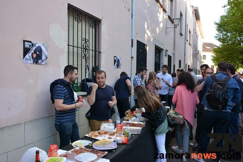 La Santa Merienda celebró su tercera Semana Santa de vida...merendando