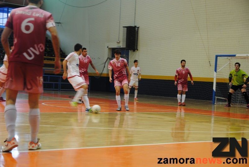 Dura derrota del STX Express en casa 1-6 ante un Universidad de Valladolid que ni se despeinó