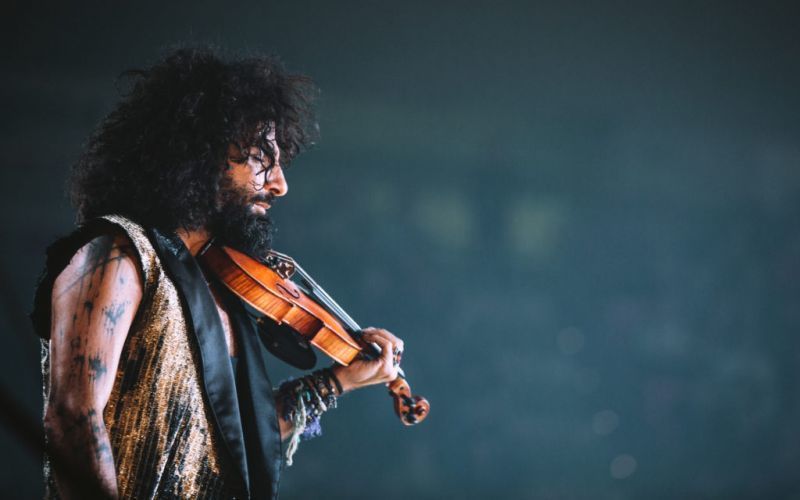 El famoso violinista y director de orquesta Ara Malikian regresa a Zamora