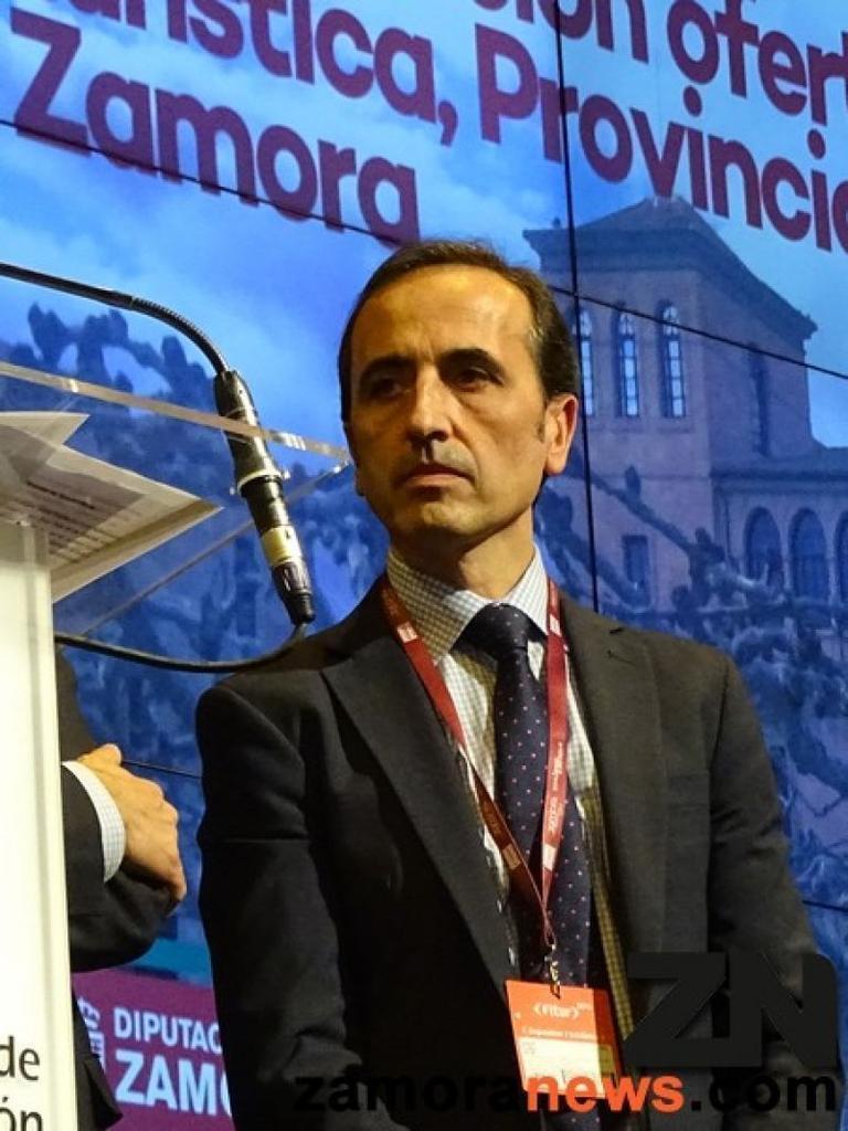 Prieto Calderón denuncia ante la Guardia Civil a la primer teniente alcalde del PSOE por insultarle tras el pleno de ayer