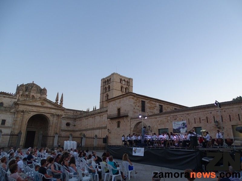 La Filarmónica de Mira gusta al público zamorano en la segunda jornada del Festival de Bandas Hispano-Luso