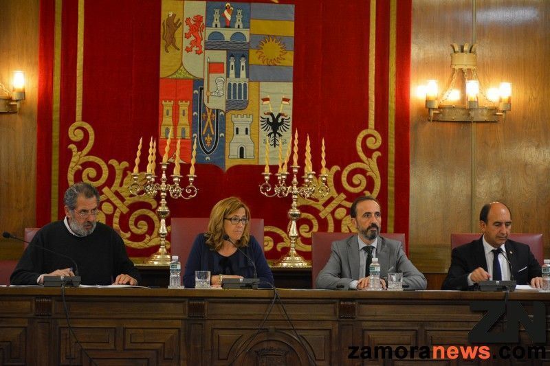 El Pleno Extraordinario de la Diputación aprueba las propuestas llevadas al mismo con carácter de urgencia