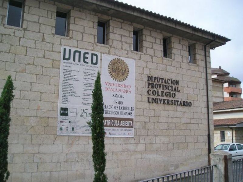 El lunes último día para matricularse en la UNED