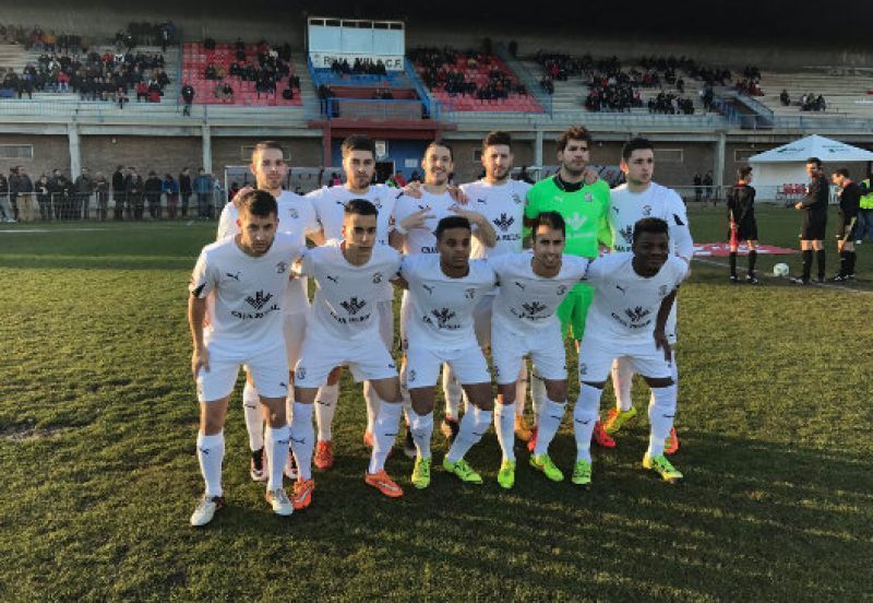 El Zamora gana al Real Ávila 1-3, un resultado que pone a los rojiblancos a 5 puntos del play off