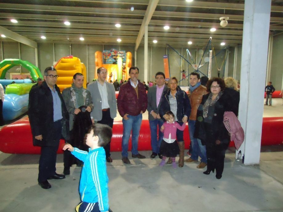 Las autoridades, en la inauguración de la feria.
