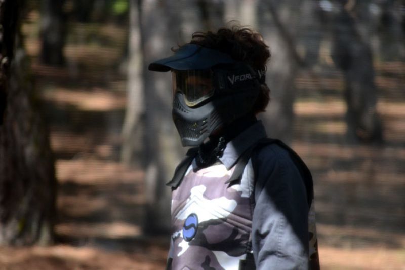 Los zamoranos disfrutan con el paintball en Valorio