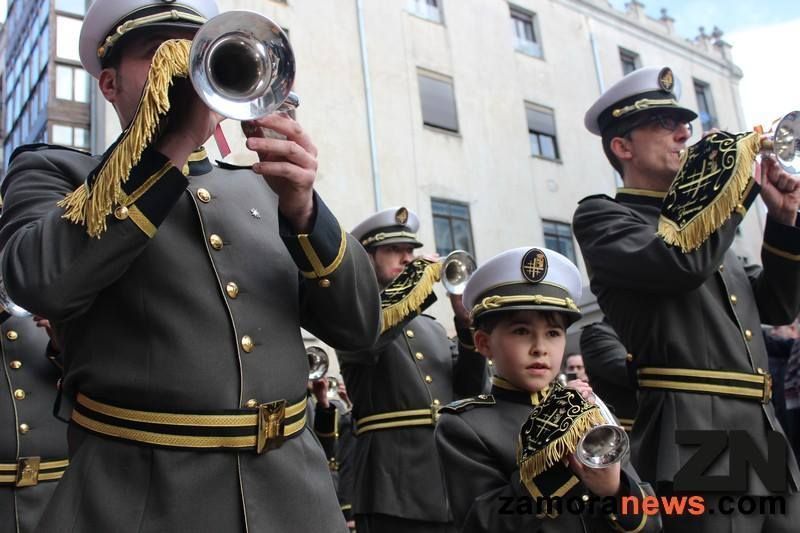 Las cornetas y los tambores anticipan los días de la Pasión