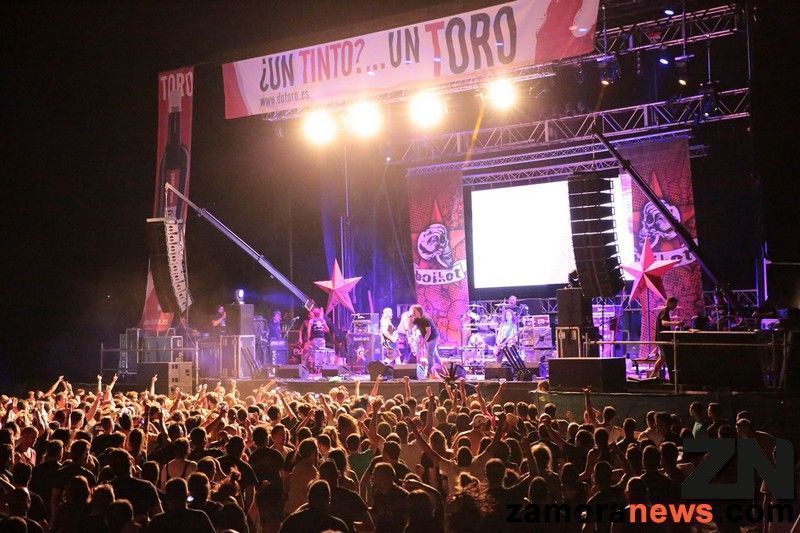 La noche toresana del Vintorock todo un éxito