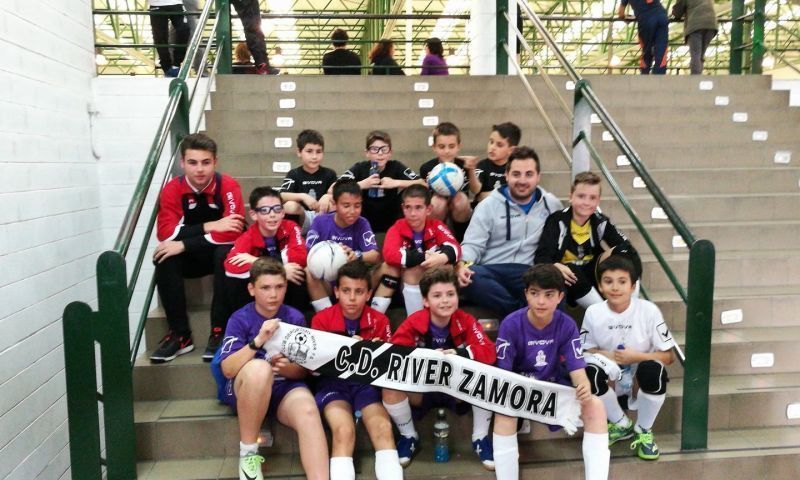 El Restaurante La Flaca se proclama campeón de liga alevín