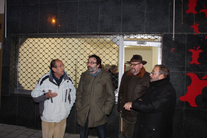 Prosiguen las reuniones con las asociaciones de vecinos, con las visitas a Juan Sebastián Elcano, Los Bloques y Siglo XXI