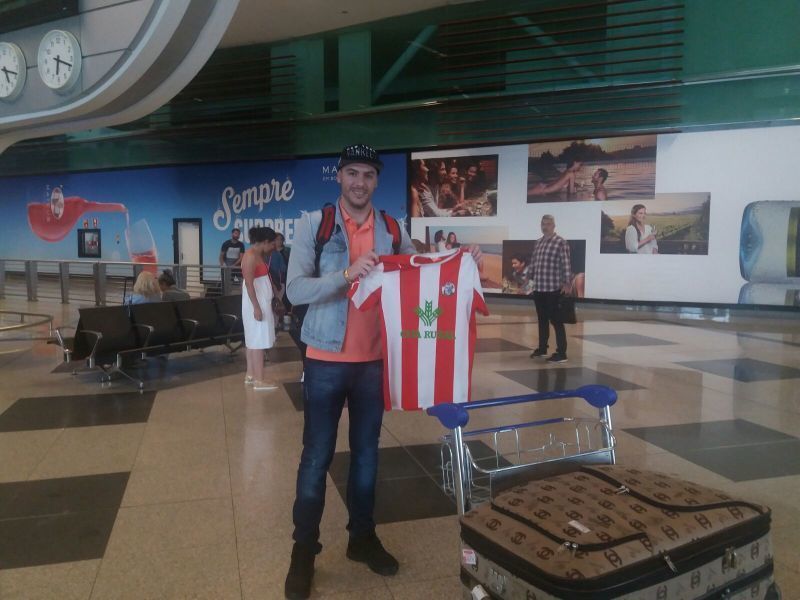 El jugador Rafael Silveira ya se encuentra en la Peninsula