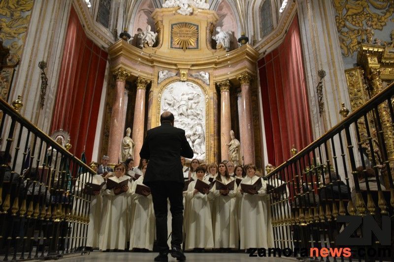 El Coro Sacro Jerónimo Aguado ofrece su especial homenaje y concierto a la Virgen de la Esperanza en la Seo de Zamora