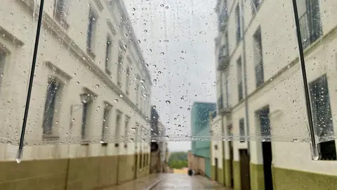 Día de lluvia en el casco antiguo de Zamora