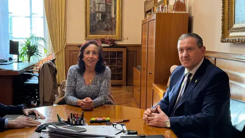 Reunión de Faúndez y Medina