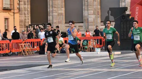 AA JAVIER LEON