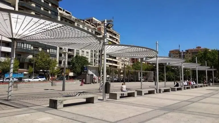 plaza de la marina. Parking