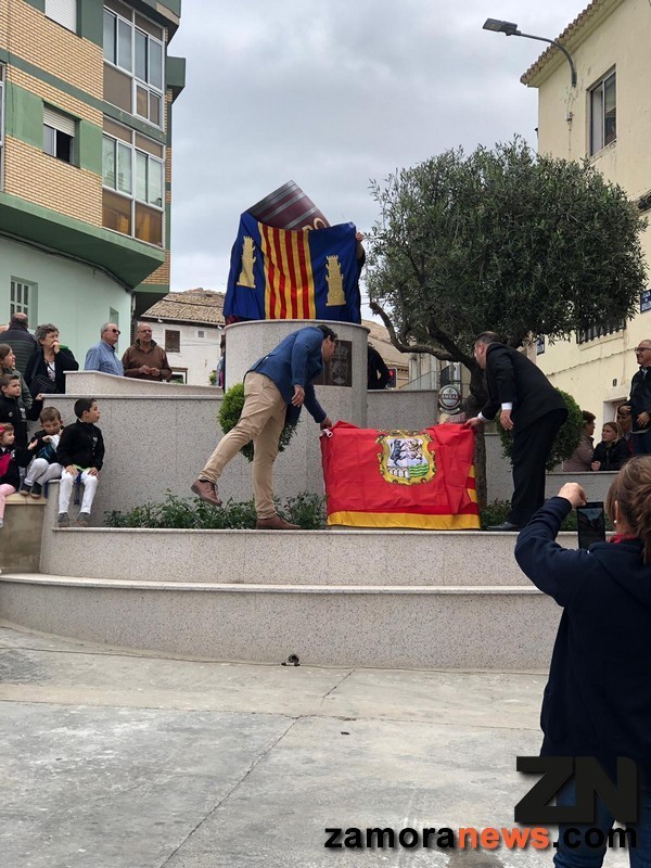 toro_hermanmiento_con_magallon8.jpg