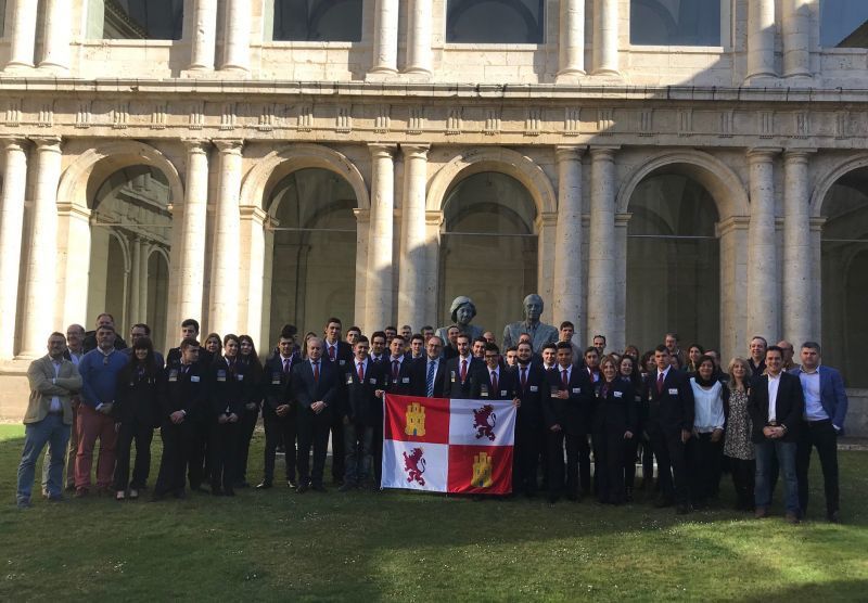 El Consejero de Educación anima y felicita a los 27 alumnos de FP de CyL que participarán en el Campeonato Spainskills 2019 del 26 al 30 de marzo en IFEMA