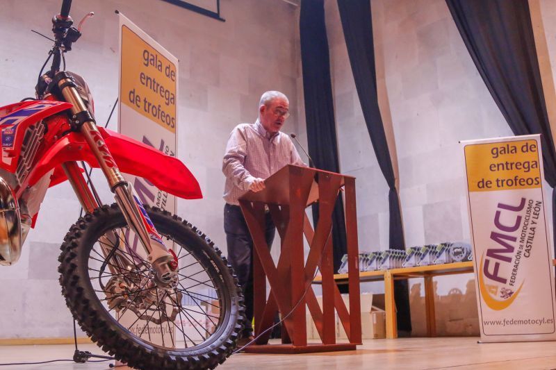 Francis Glez. Carbajo presidente de la Federación de Motociclismo de CyL: "2020 ha sido un año complicado pero salvamos con nota"