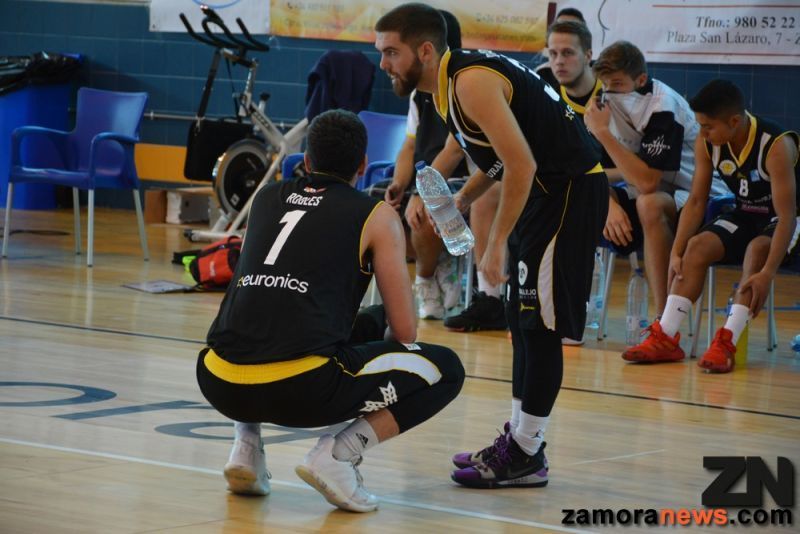 Último cuarto desastroso del Virgen de la Concha ante C.B. Chantada