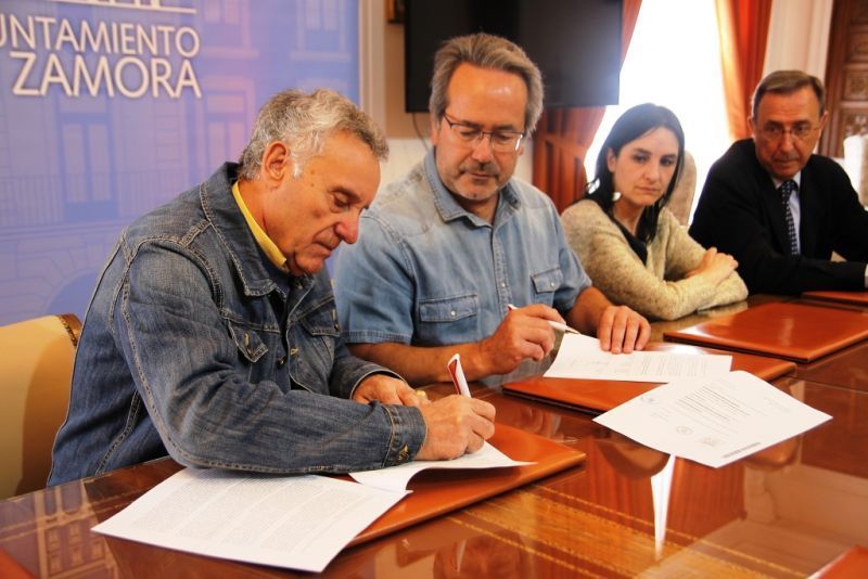El Ayuntamiento firma la cesión de locales a la Federación de Personas Mayores y a la Asociación de Pensionistas y Jubilados