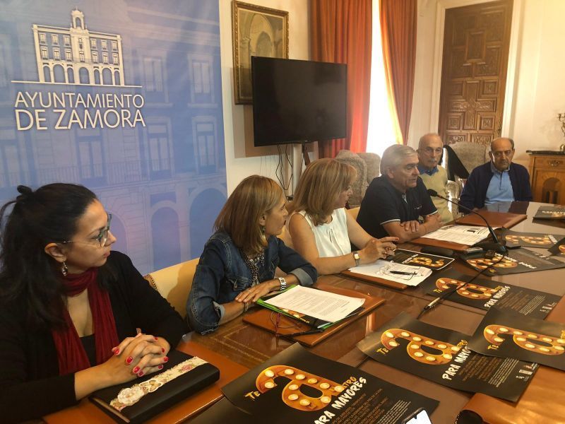 La concejalía de servicios sociales organiza un nuevo ciclo de Teatro para Mayores