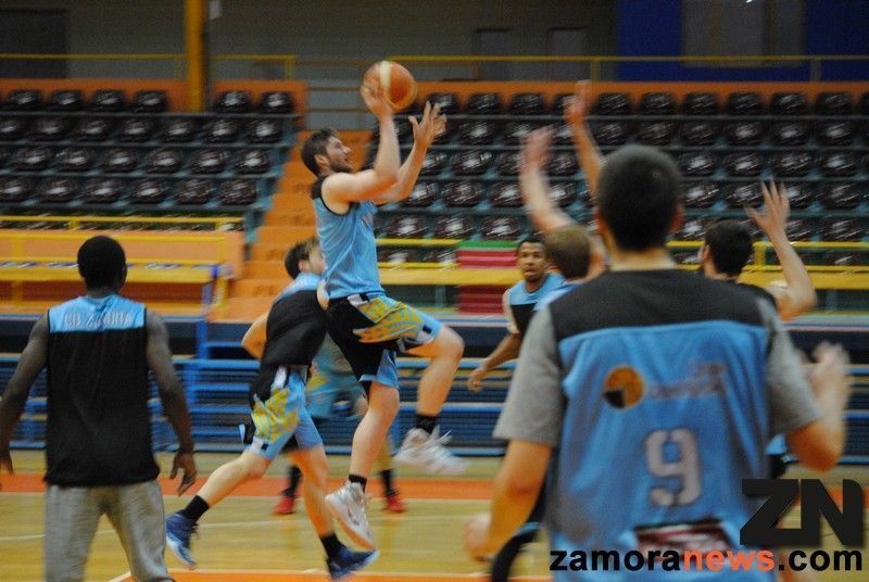 El CB Zamora ya vela armas y se la juega este sábado a una sola carta, la de la victoria