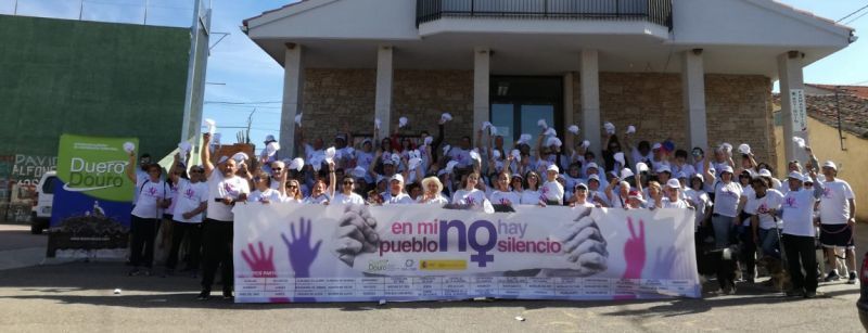 En Mi Pueblo NO Hay Silencio llegó a Villaseco del Pan el pasado 16 de junio en la caminata liderada por el fomento de la igualdad de género y la mujer rural