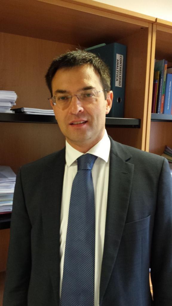 Dimisión en cadena de los gerentes asistenciales de Zamora, Valladolid, Palencia y Segovia
