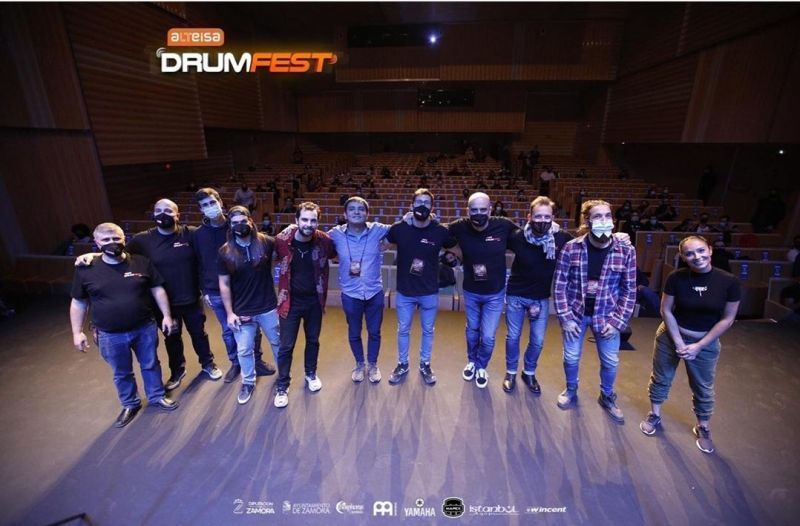 La mejor música de percusión se vivió en directo en el Teatro Ramos Carrión este fin de semana