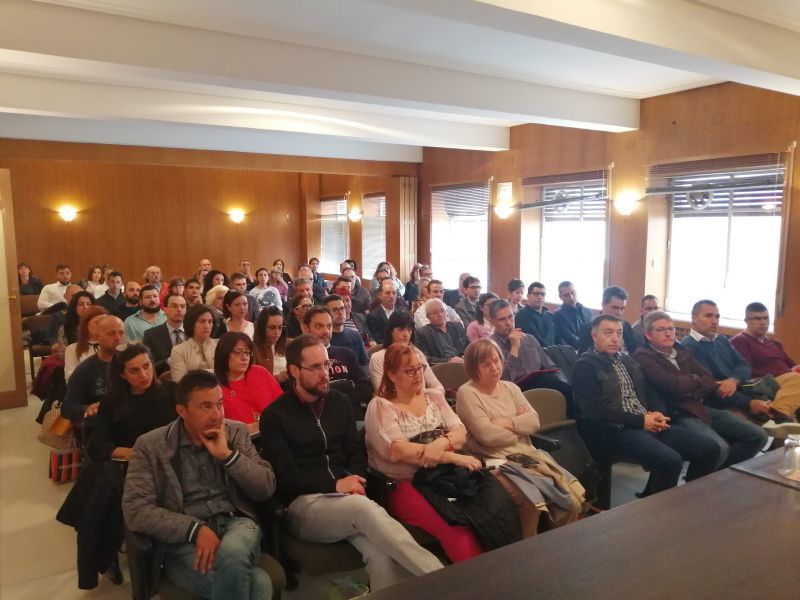 La Camara de Comercio acerca a las empresas las obligaciones del la nueva norma de "fichar"