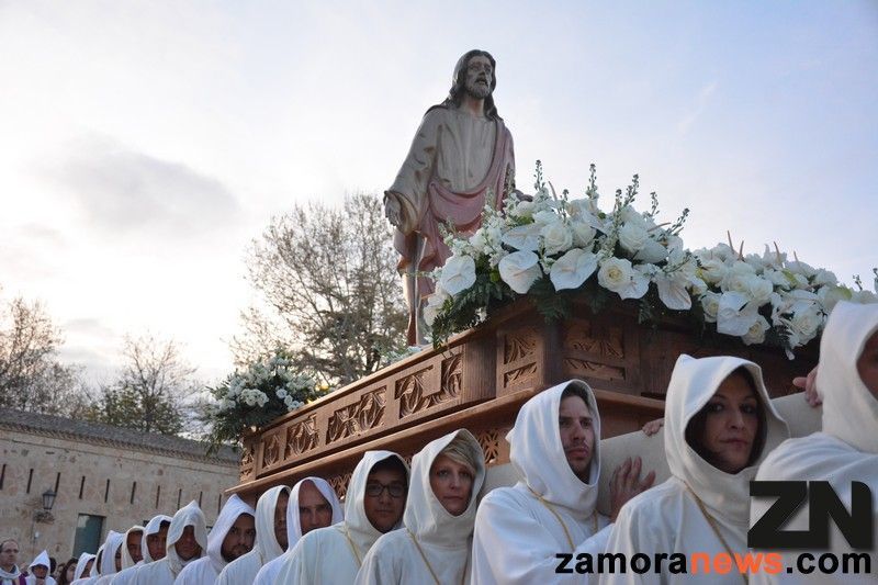 Jesús de Luz y Vida reinó en la tarde noche del Sábado de Pasión. Vídeo Resumen