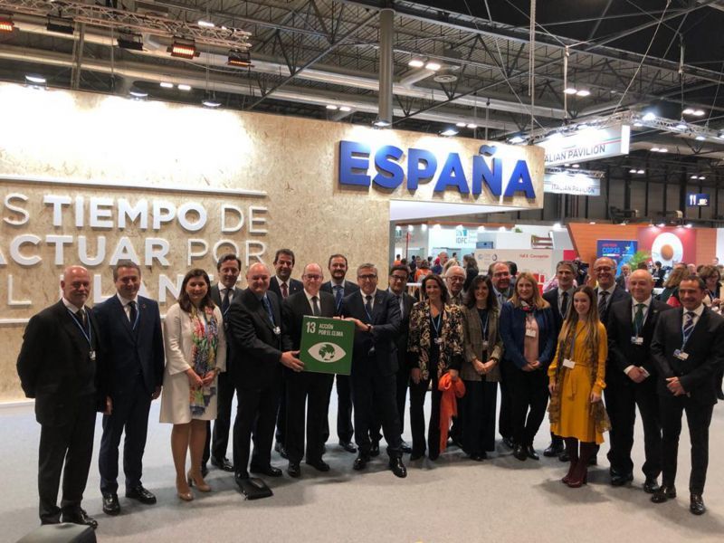 Unicaja Banco se adhiere, en el marco de la Cumbre COP25, al compromiso colectivo de acción climática firmado por el sector financiero