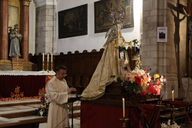 Zamora despide a su patrona sin sacarla de casa