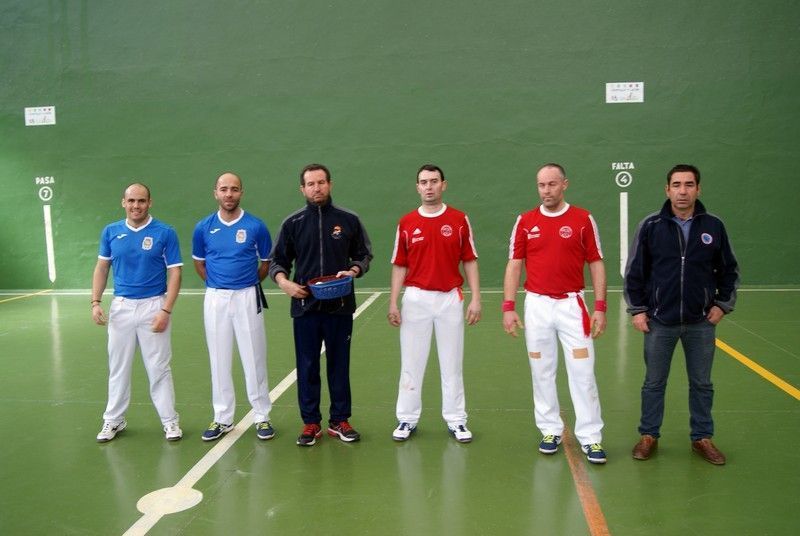 Sábado de pelota en el Frontis de San Atilano