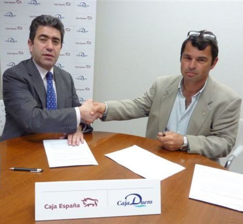 Convenio entre Caja España–Duero y Asaja Zamora para financiar a sus asociados en condiciones preferentes