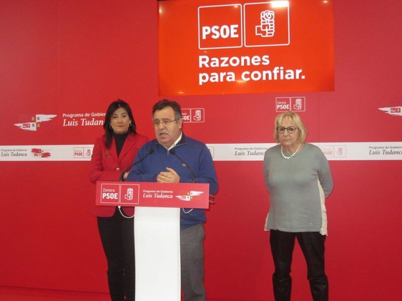 El PSOE pide a la Junta de Castilla y León la actualización de la normativa de seguridad y vigilancia en las piscinas y zonas de baño