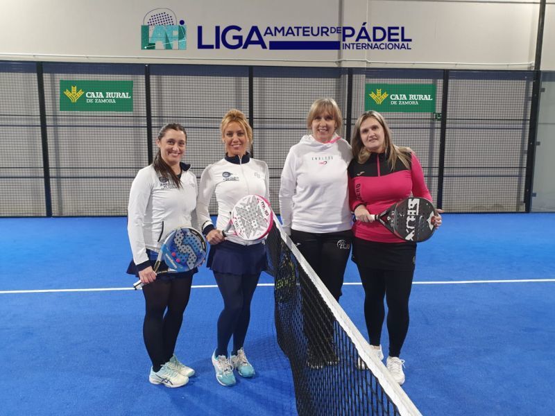Imagen de uno de los partidos del Club Pádel Duero este pasado fin de semana | Foto Club Pádel Duero