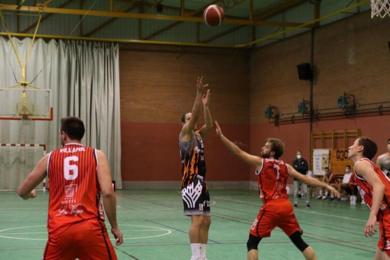 El Virgen de la Concha pierde un partido en casa que cedió en dos cuartos al CB la Flecha 56-75