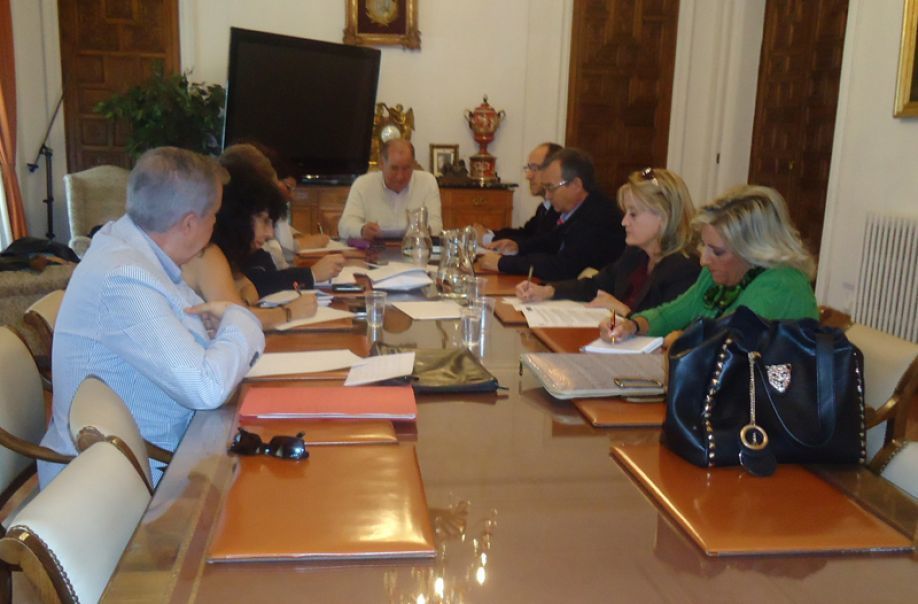 Comisión Informativa de Atención Ciudadana, Participación y Barrios.