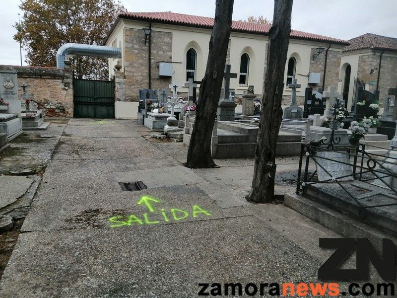 Los operarios del Cementerio de Zamora serán los encargados de guiar a los familiares que lo necesiten