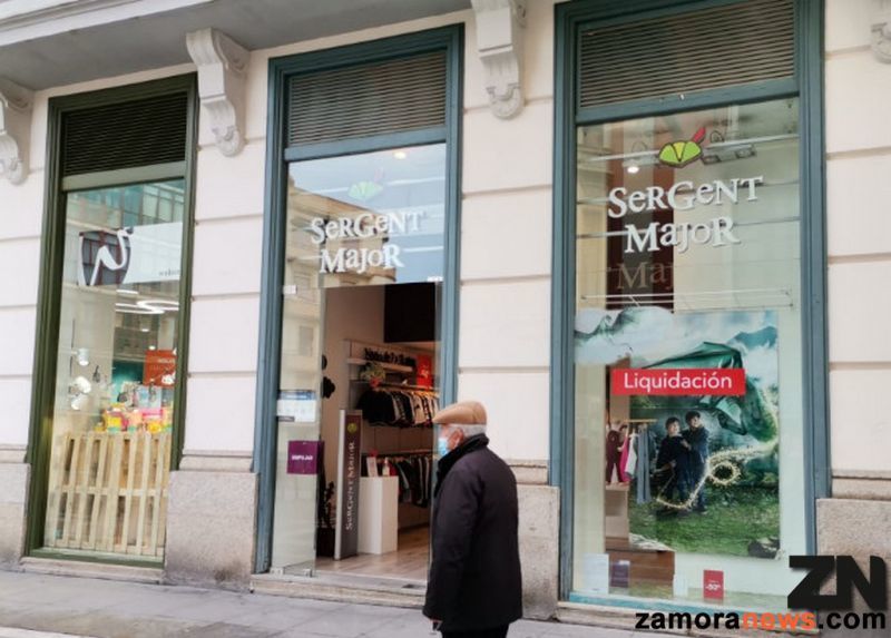 Nuevo cierre de otro comercio en la peatonal y comercial Santa Clara de Zamora
