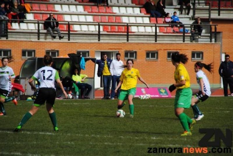 Amigos del Duero recibe a León Fútbol femenino en un derbi que puede afianzar la buena racha de juego de las zamoranas