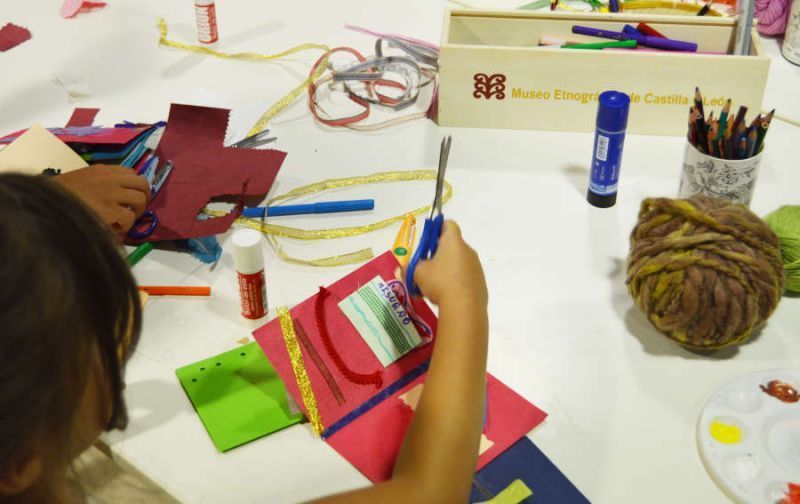 El Museo Etnográfico de Castilla y León programa talleres didácticos de Navidad para los más pequeños